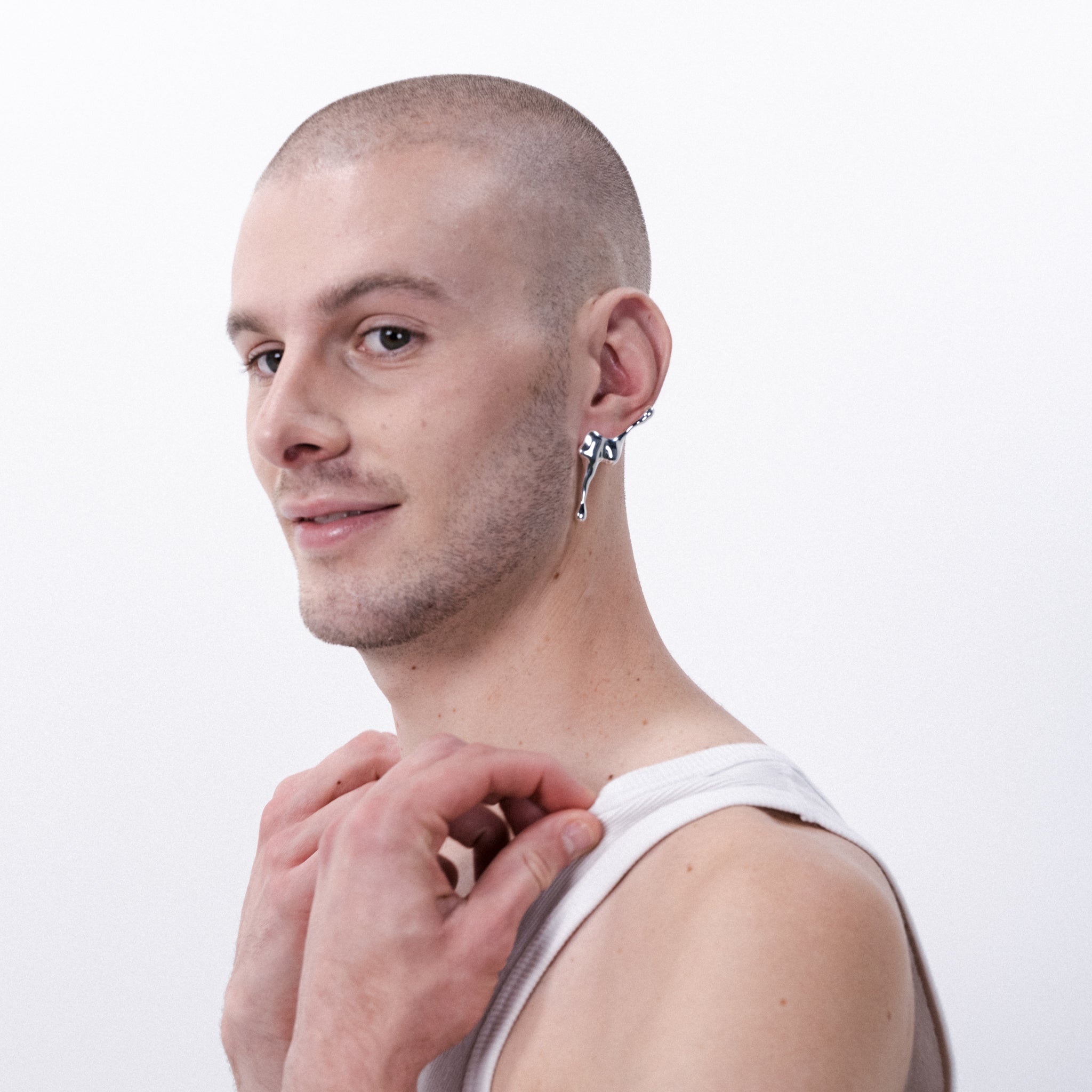 DROPS 5_the Ear Pin
